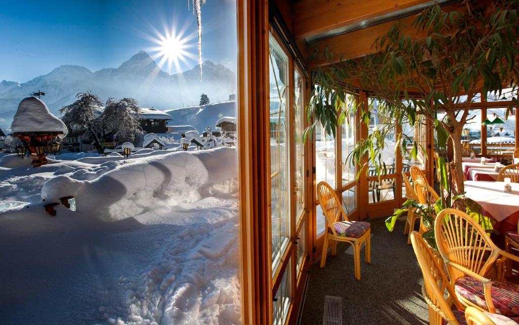 Hotel Bergland Lermoos Εξωτερικό φωτογραφία